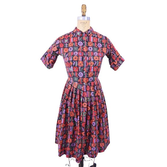 Vintage 1960s Cotton Day Dress Black Orange Floral Print Shirtdress | W 25" - Picture 2 of 5